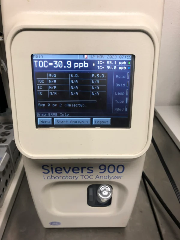 GE Healthcare Sievers 900 TOC Analyzer with Autosampler - Image 4